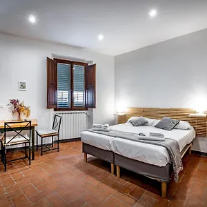  Apartamento Roommo Via Dei Pilastri Ambra Italia
